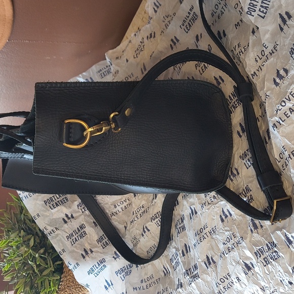 Portland Leather Goods Lola Crossbody Tote - Picture 2 of 6